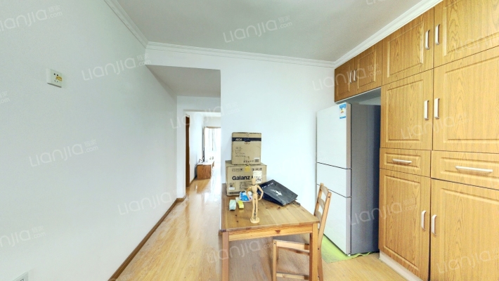 西八府塘二手房实景图