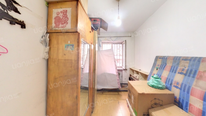 鸿朗花园北区二手房实景图