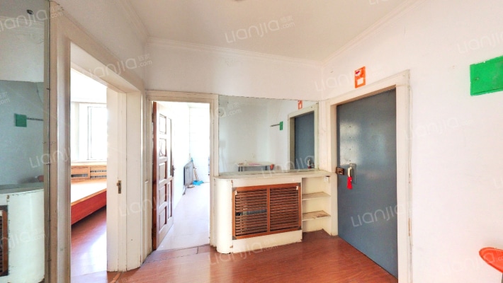 博爱街二手房实景图