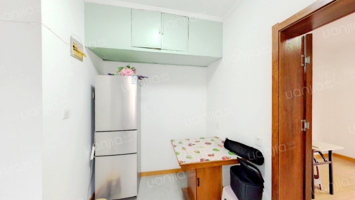 六安路小学宿舍二手房实景图