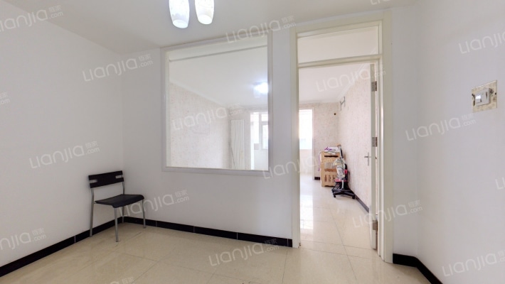 马甸西路二手房实景图