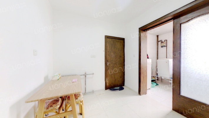 吴兴路（中央商务区）二手房实景图