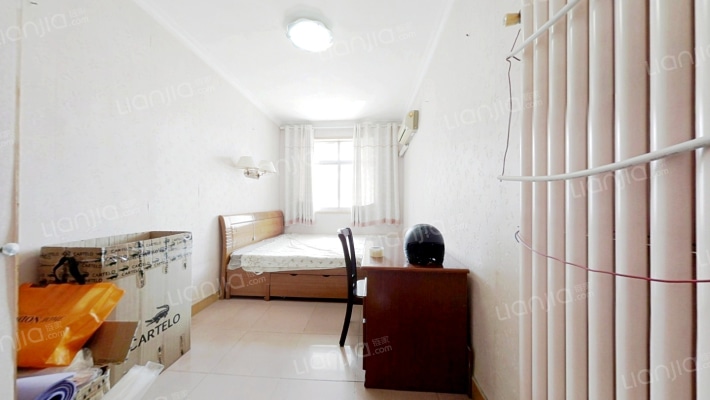 徐家花园73号二手房实景图