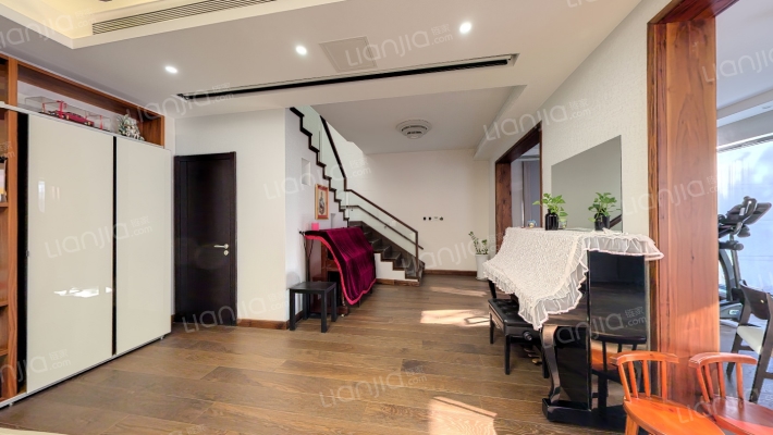 红玺台二手房实景图