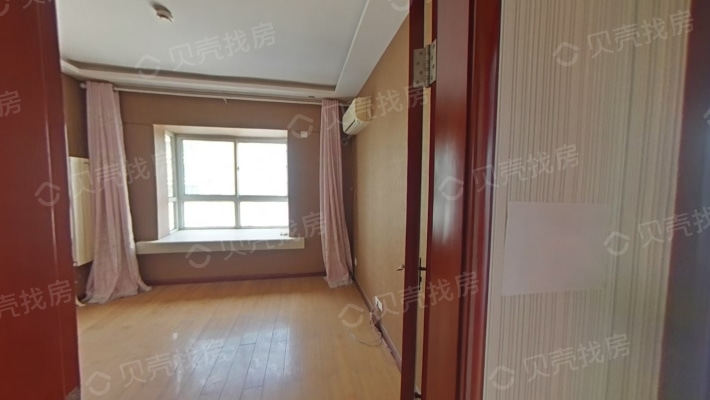 天泰凤凰公寓 电梯好楼层 大产权 有本可按揭-卧室