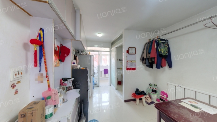 艳粉街二手房实景图