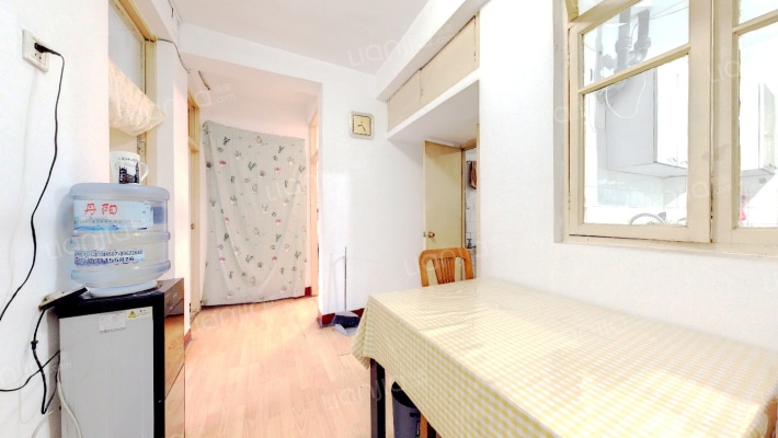 河北行政学院东家属院二手房实景图