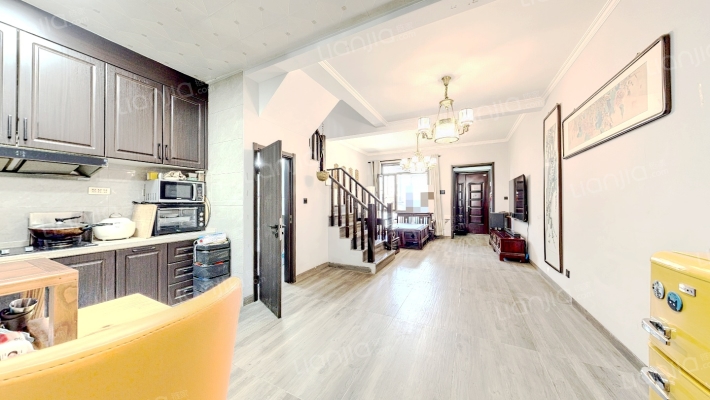 绿地海域香颂二手房实景图