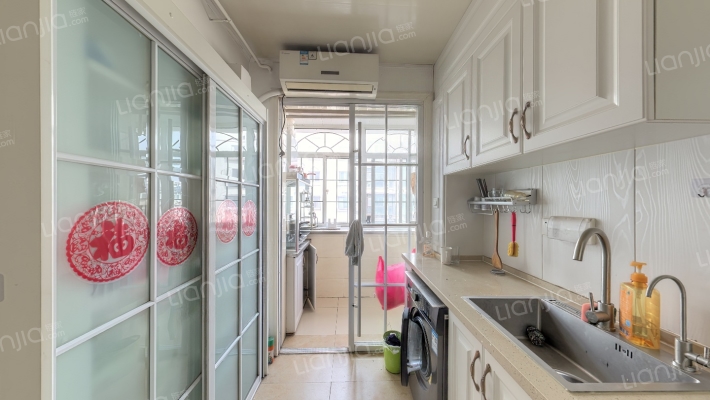 解放路25号二手房实景图