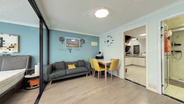 花样年喜年中心二手房实景图