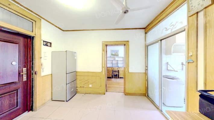 安徽日报社宿舍大院二手房实景图