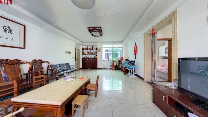 富银路二手房实景图