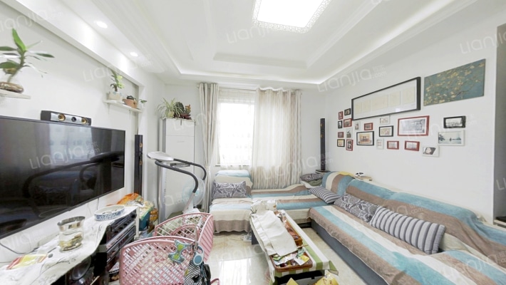 虎踞北路183号二手房实景图