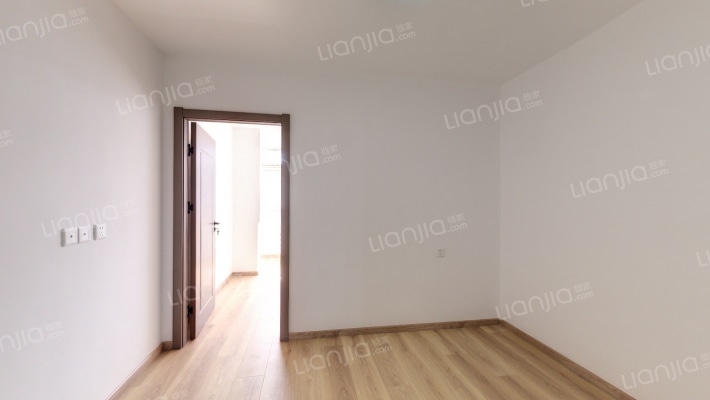 果园小区二手房实景图