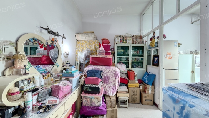 西航中心第1小区二手房实景图