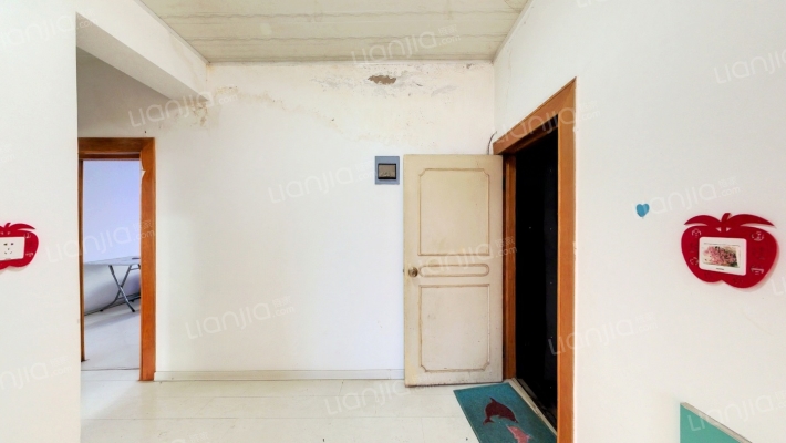 亚明铁路小区二手房实景图