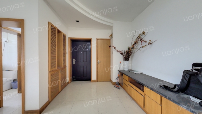 十字街130号二手房实景图