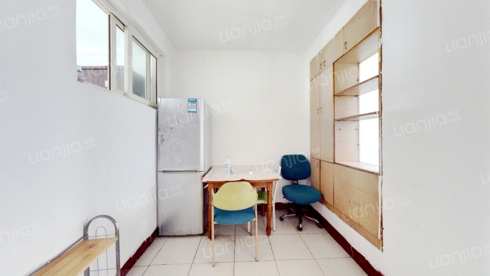 甸柳五区二手房实景图