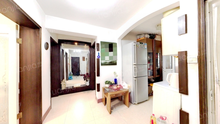 津中里二手房实景图