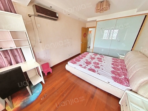 整租·莲花新村二期（姑苏） 4室2厅 南