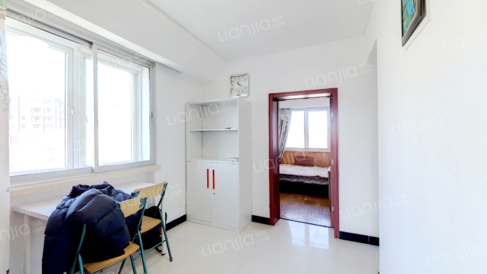 酒仙桥路11号二手房实景图