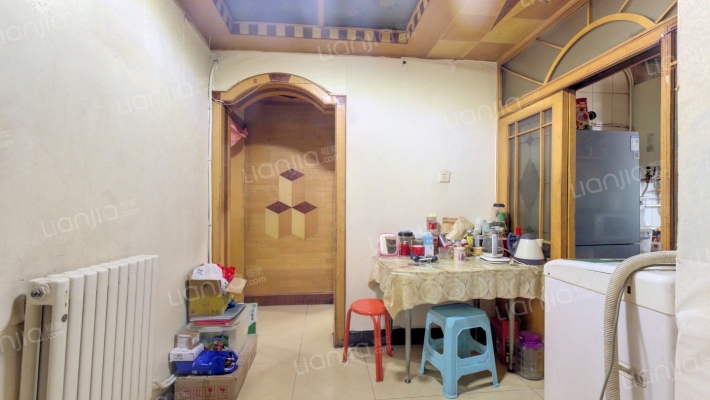 新华小区南区二手房实景图