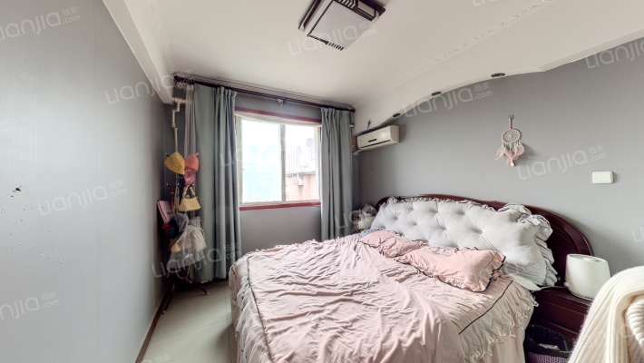 卫生路30号二手房实景图