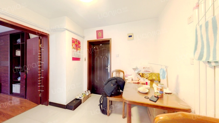 洛川里二手房实景图