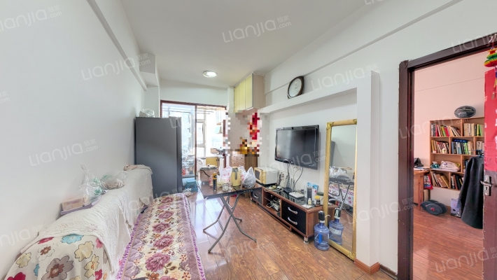 天吉锦程苑二手房实景图