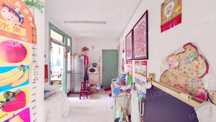 育红东里二手房实景图