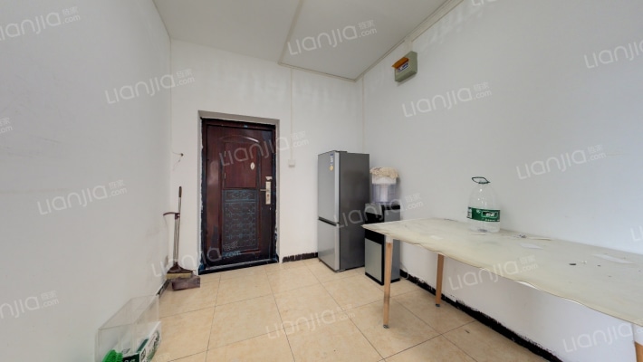 车站东街15号院二手房实景图