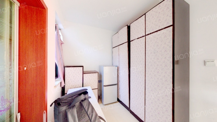 宁高专教工住宅区二手房实景图