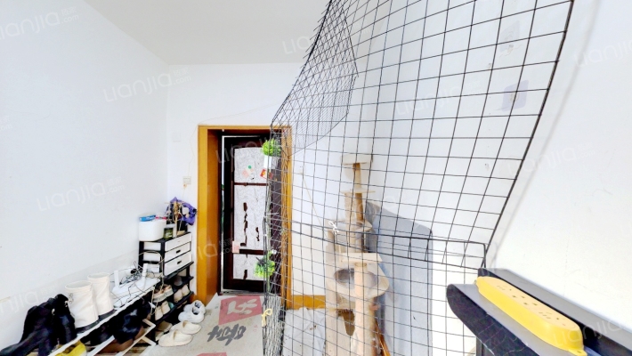 市第二建筑公司宿舍二手房实景图