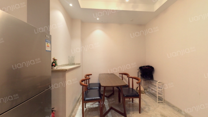 东方铭楼二手房实景图