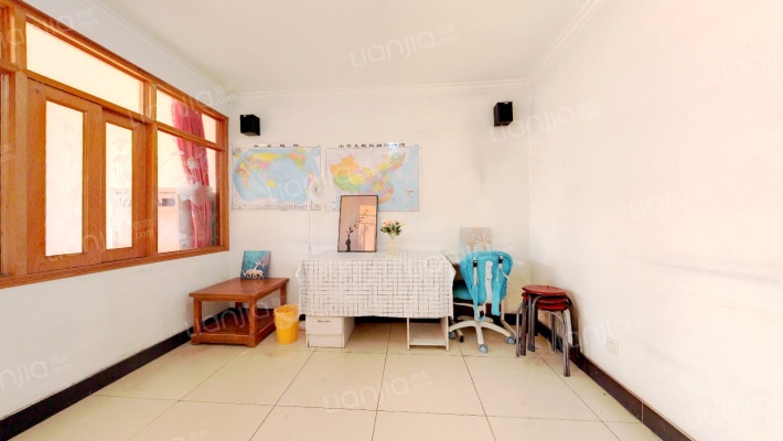 丝绸厂宿舍二手房实景图