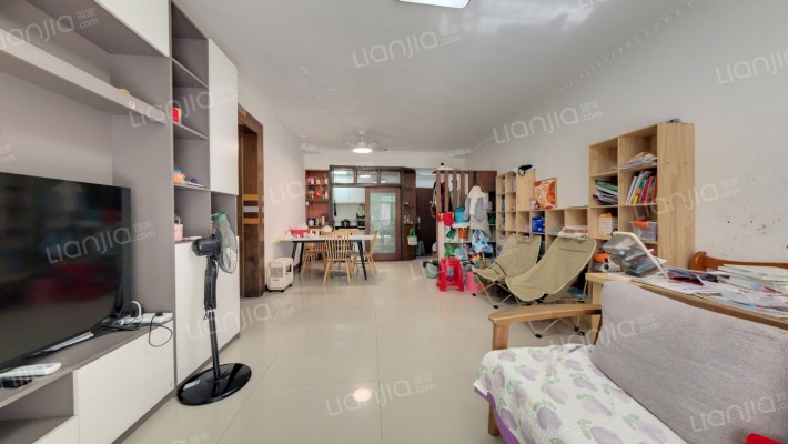 全鸿花园二手房实景图