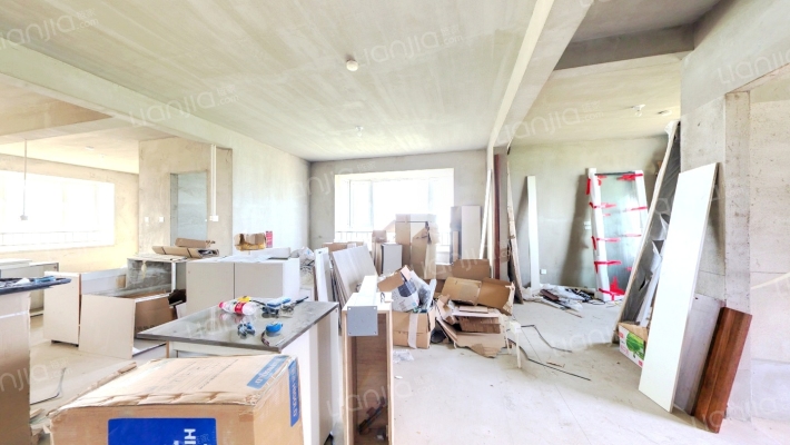 逸城水岸二手房实景图