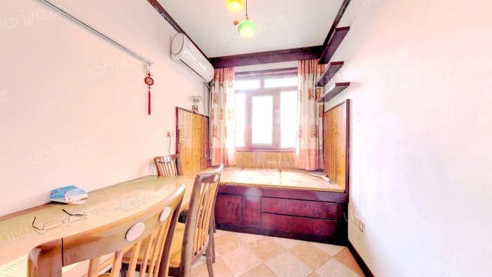 人和街二手房实景图