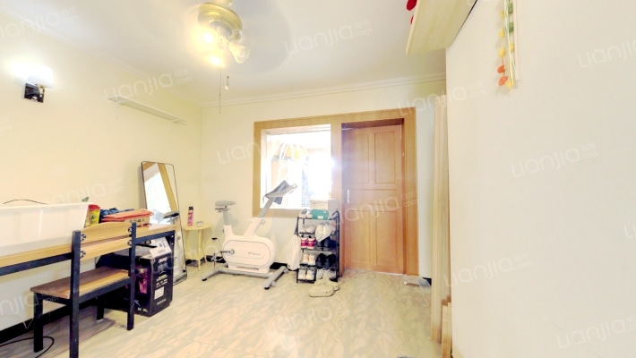 学院南路60号院二手房实景图