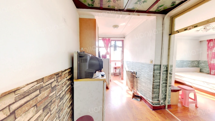 松楠楼二手房实景图