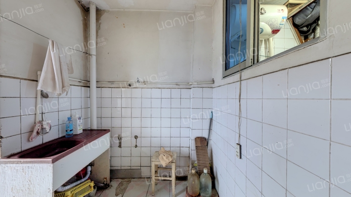 凤凰台路二手房实景图