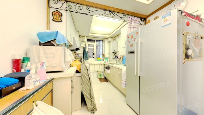 玉泉路16号院二手房实景图