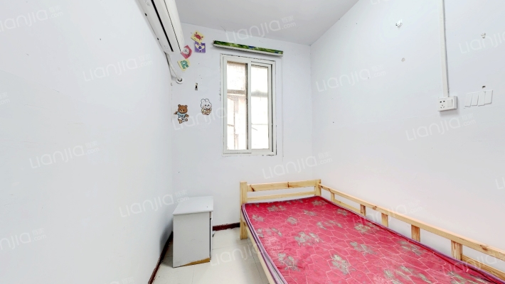 红色家园西院二手房实景图