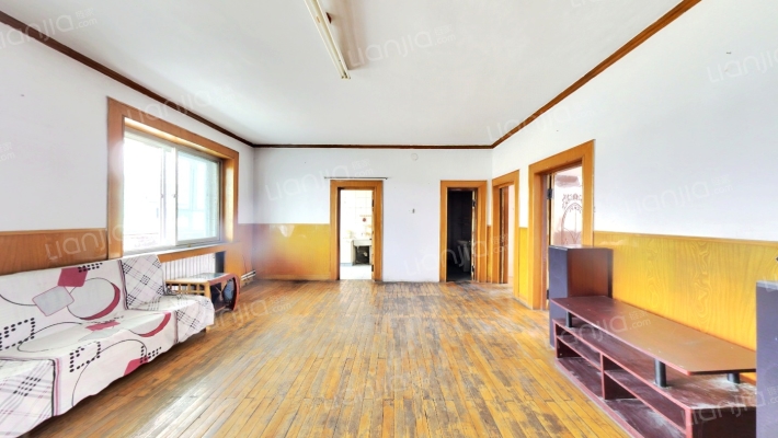 一汽28B街区二手房实景图