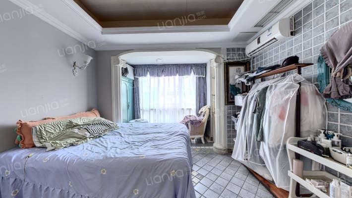 香港城二手房实景图