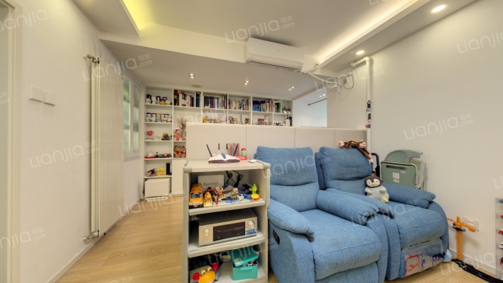 中直5号院二手房实景图