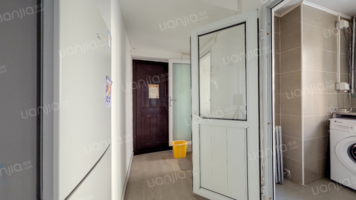 团结湖水利局宿舍二手房实景图