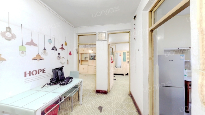 二十四中宿舍二手房实景图