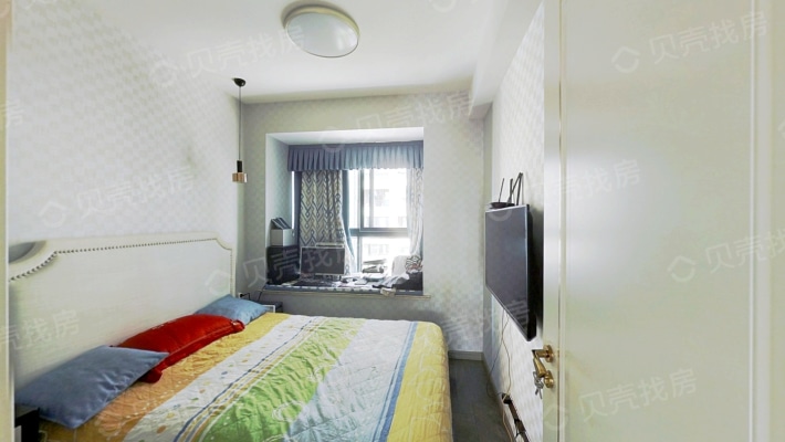 城际英伦精装三房，大金空调和地暖-卧室A
