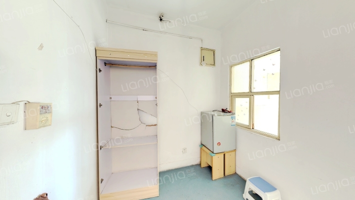 煤炭设计院宿舍二手房实景图